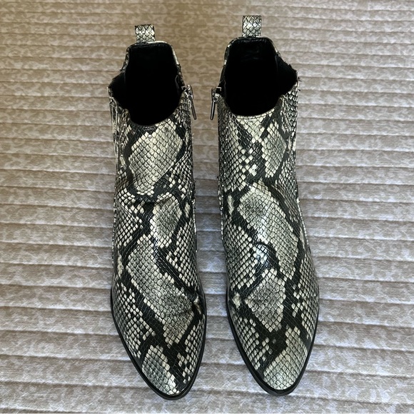 Circus By Sam Edelman Women's Jenna Fashion Boot - Python Snake Print - 9.5 - Picture 6 of 11